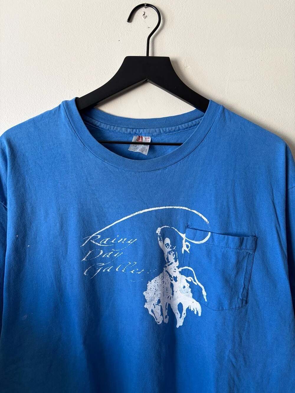 Rainy Day Gallery Pocket T-Shirt Size XL Blue Cowboy single stitch